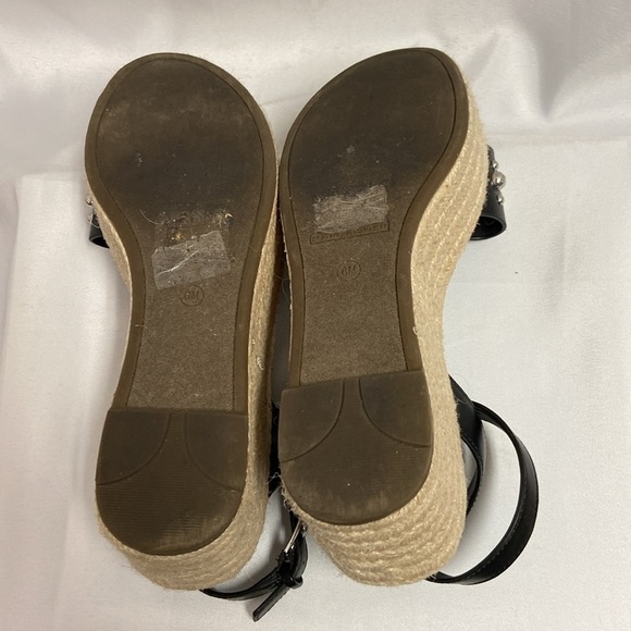 Marc Fisher Joyce Studded Espadrille Platform Sandal Black Silver Size 6 - Picture 6 of 6